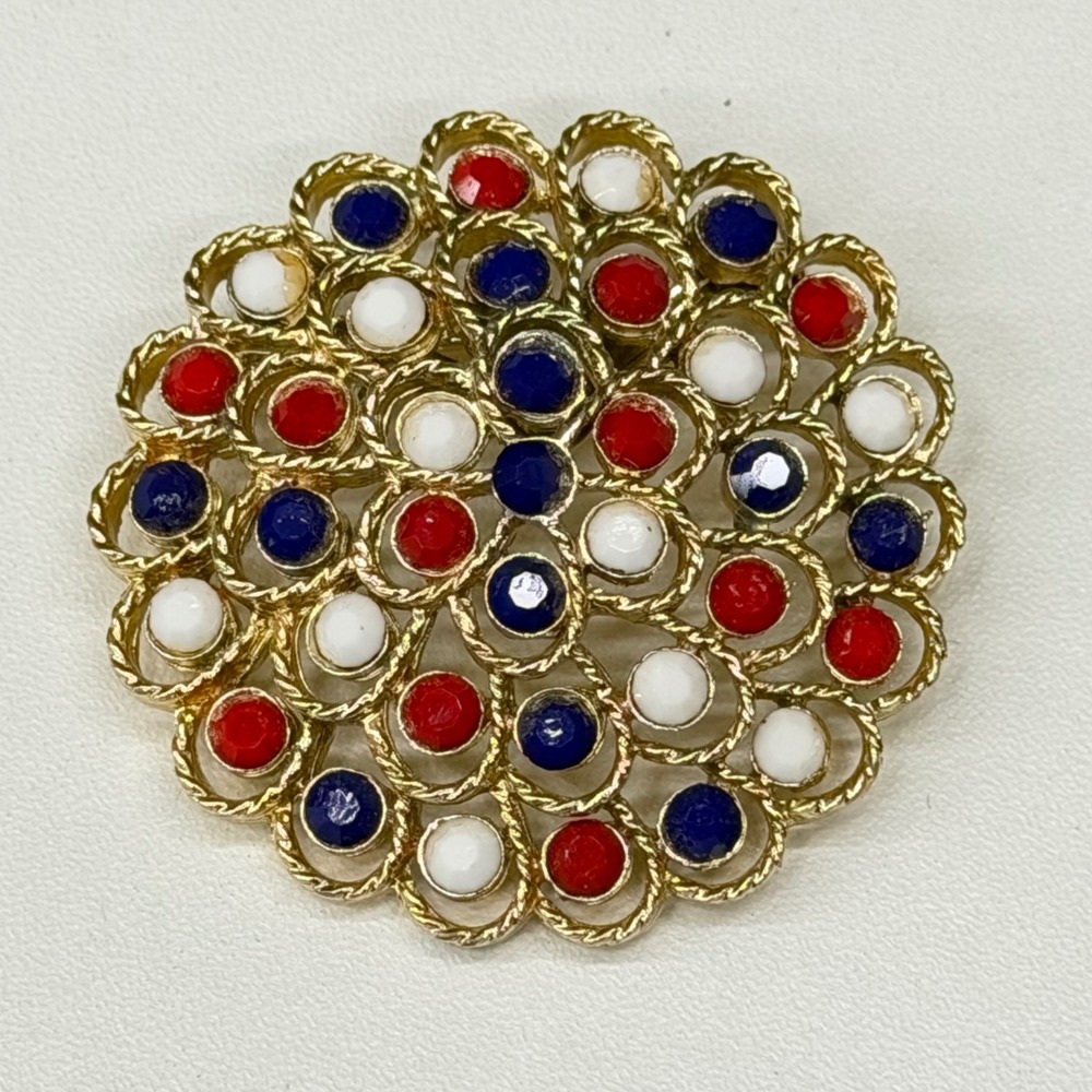 Vintage Cabochon Brooch Gold Tone Patriotic Red White Blue Cluster Pin 1.75 inch